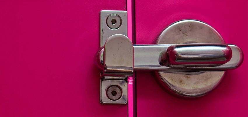 Childproof Gate Lock in Santa Rosa, California