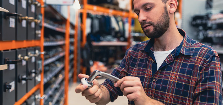 Locksmith For Retail Stores Lockout Services in Santa Rosa, California